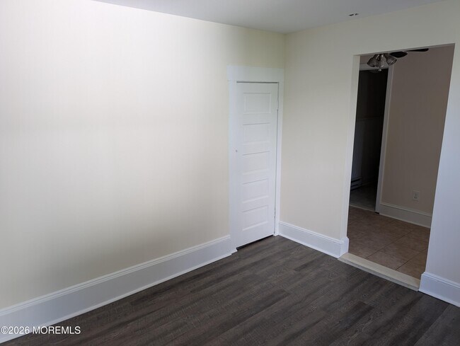 Building Photo - 317 McCabe Ave