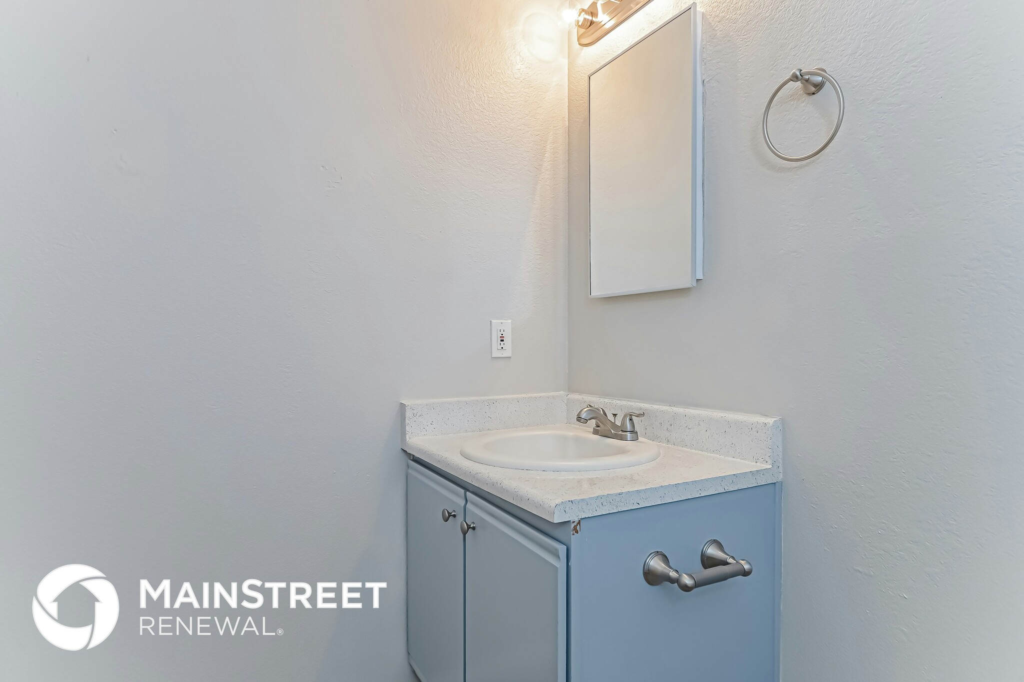 Building Photo - 1594 W Swisher Pl