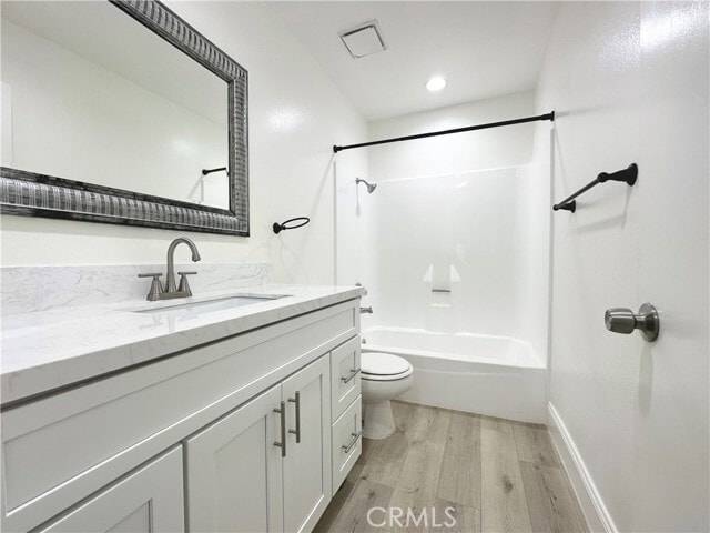 Building Photo - 13 Greenleaf