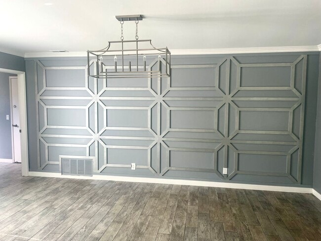 Building Photo - Pet friendly 4 bedroom Orcutt House