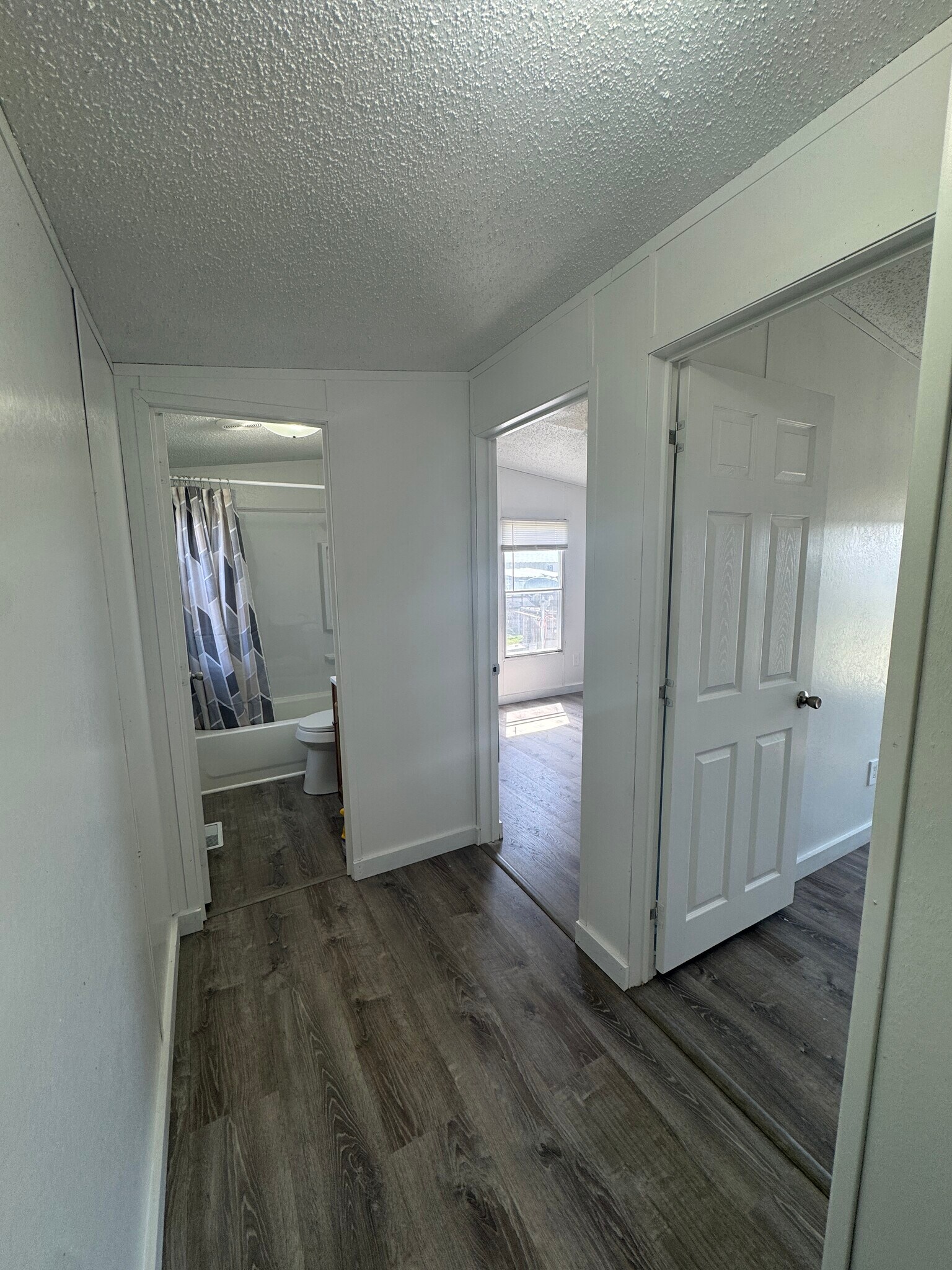 Building Photo - 3907 Co Rd 258