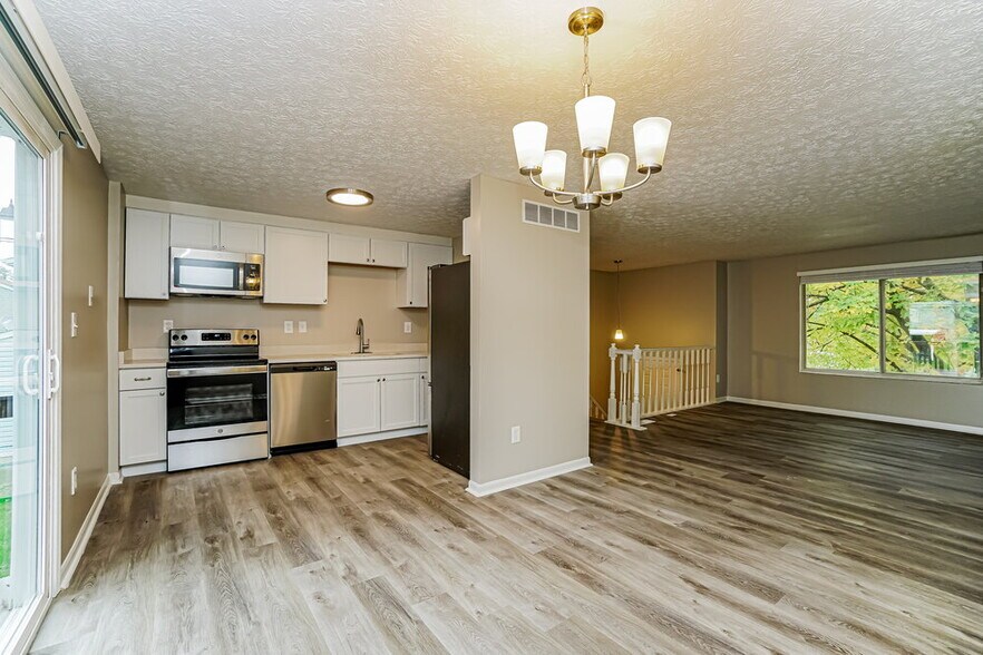 Building Photo - 6978 Britwell Ln