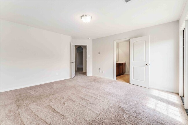 Building Photo - 20918 Bastion Settle Dr