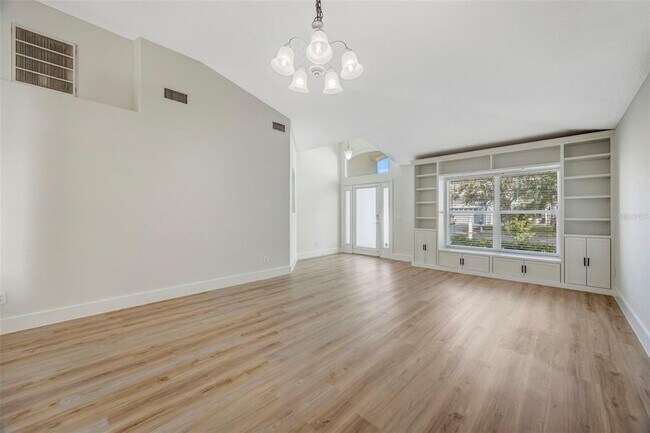 Building Photo - 19026 Fishermans Bend Dr