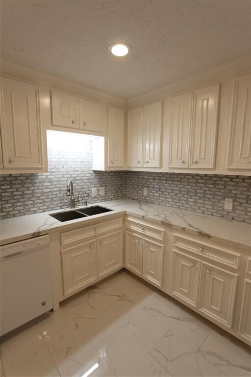 Building Photo - 6529 Schiller St