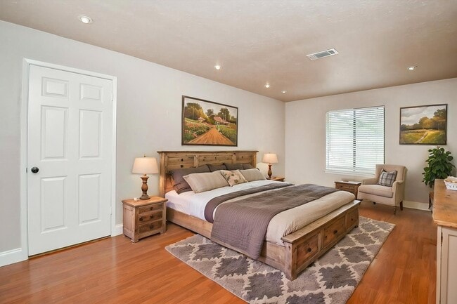 Building Photo - 2407 Sugar Mill Dr