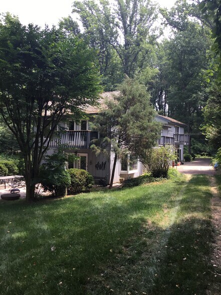 Front of house - 1138 Swinks Mill Rd