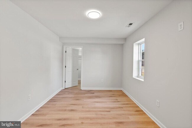 Building Photo - 3301 Sollers Point Rd