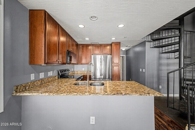 Building Photo - 4161 E Jasper Dr