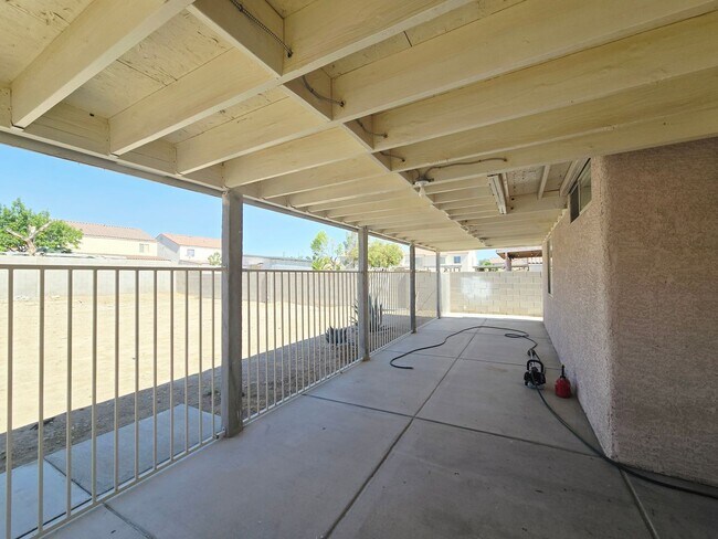 Building Photo - READY TO RENT!  3 BED/2 BATH HOME IN SOUTHWEST LAS VEGAS!