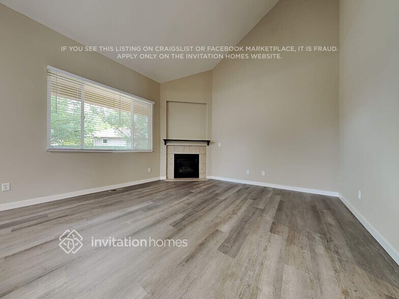 Building Photo - 9208 Periwinkle Loop NE