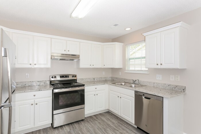 Building Photo - 152 Perigon Ct