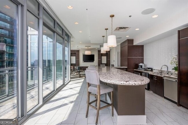 Building Photo - 1065 Peachtree St NE