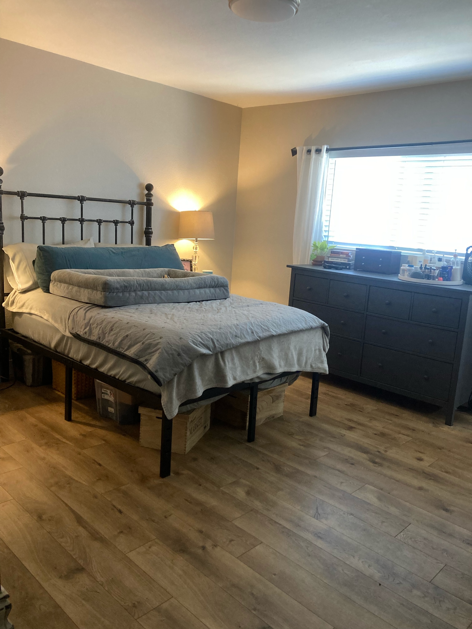 Master Bedroom - 3675 Cherokee Ave