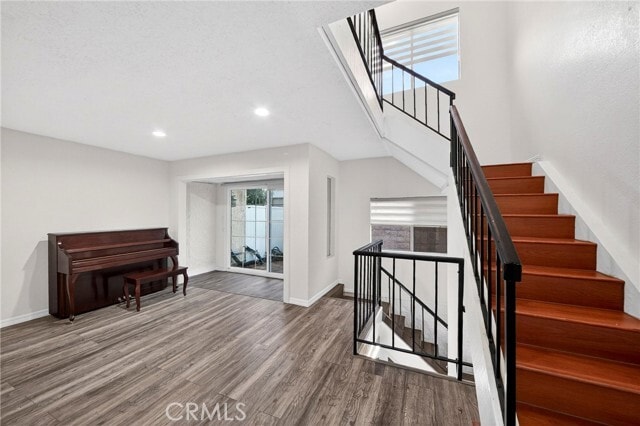 Building Photo - 419 Fairview Ave