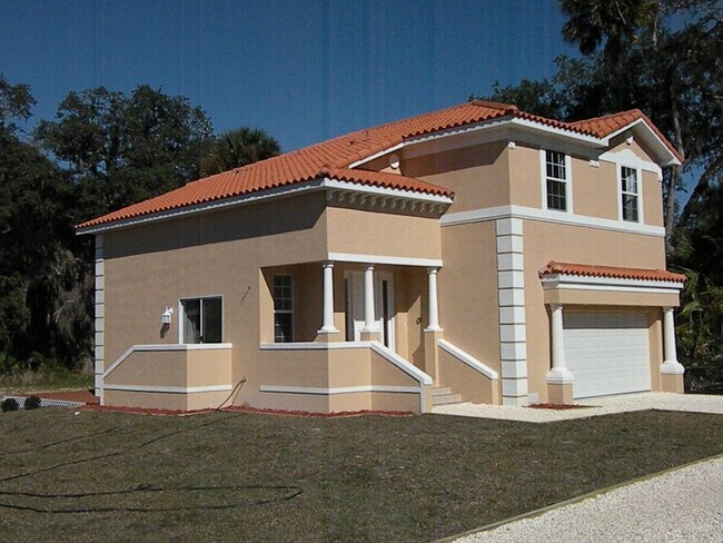 Building Photo - 10220 W Waterlander Lp