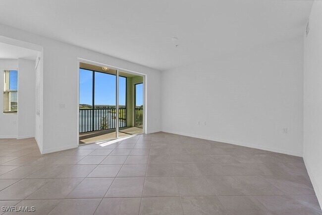 Building Photo - 5555 Double Eagle Cir