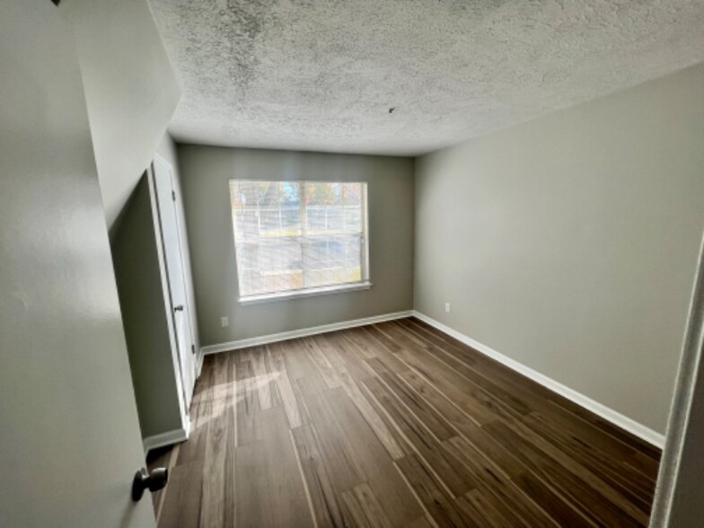 Building Photo - 13456 Lord Dunbore Pl