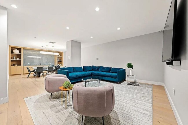Building Photo - 2 bedroom in NEW YORK NY 10016