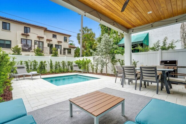 Building Photo - 1111 E Las Olas Blvd