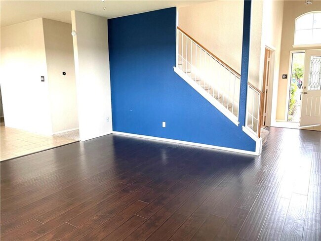 Building Photo - 1010 Aiken Dr