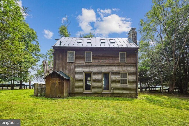 Building Photo - 18285 Foundry Rd