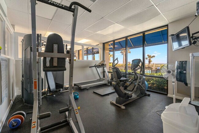 Building Photo - 6240 A1A S