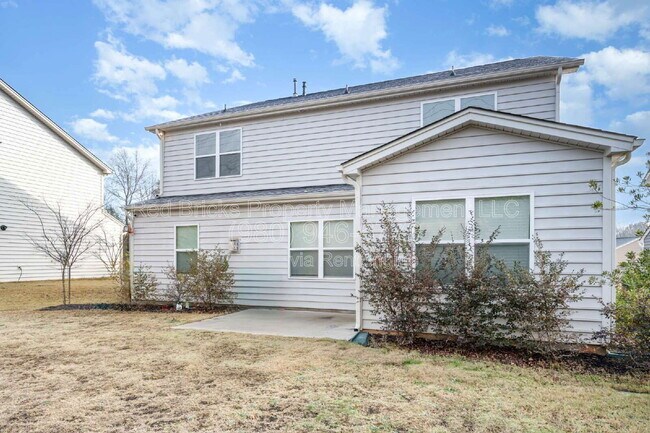 Building Photo - 19016 Yellow Birch Dr