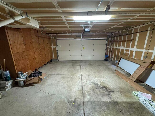 Building Photo - Updated 4BD/2.5BA Concord Home Near Parks, Tennis Courts, Community Amenities