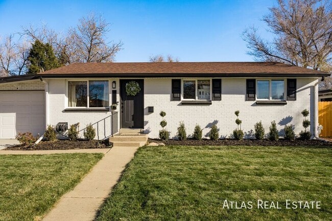 Building Photo - 5210 Quay St