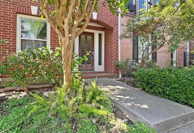 Building Photo - 2603 W Dallas St