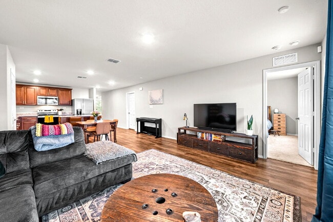 Building Photo - Where Everyday Moments Feel Like Home