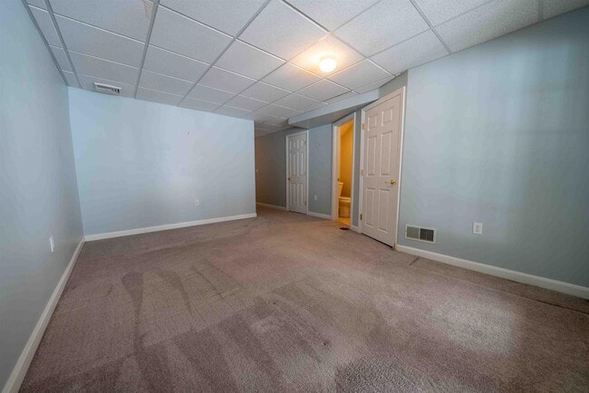 Building Photo - 59 Dicandra Dr