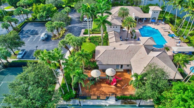 Building Photo - 9511 Savona Winds Dr