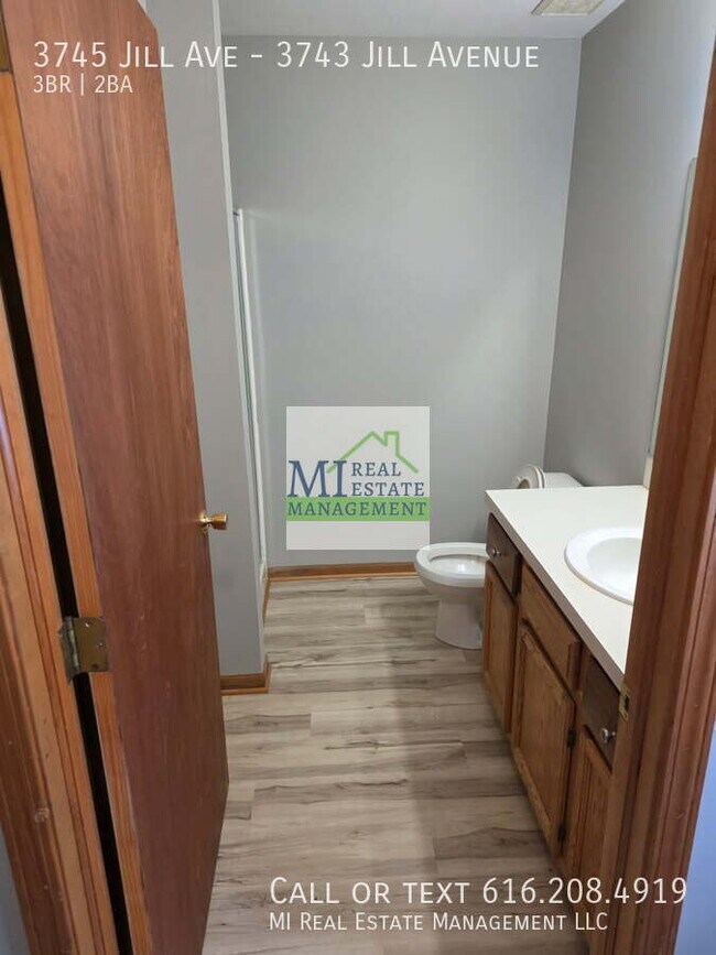 Building Photo - 3745 Jill Ave