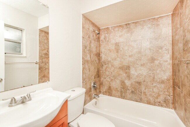 Building Photo - 9285 101st Ave