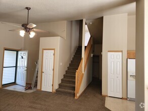 Building Photo - 362 Orvis Ct