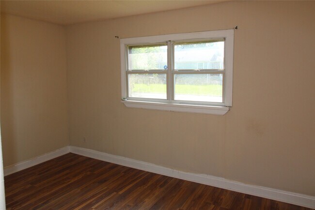 Building Photo - 10601 Murr Way