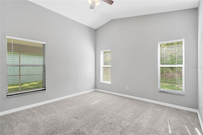 Building Photo - 11732 Crest Creek Dr