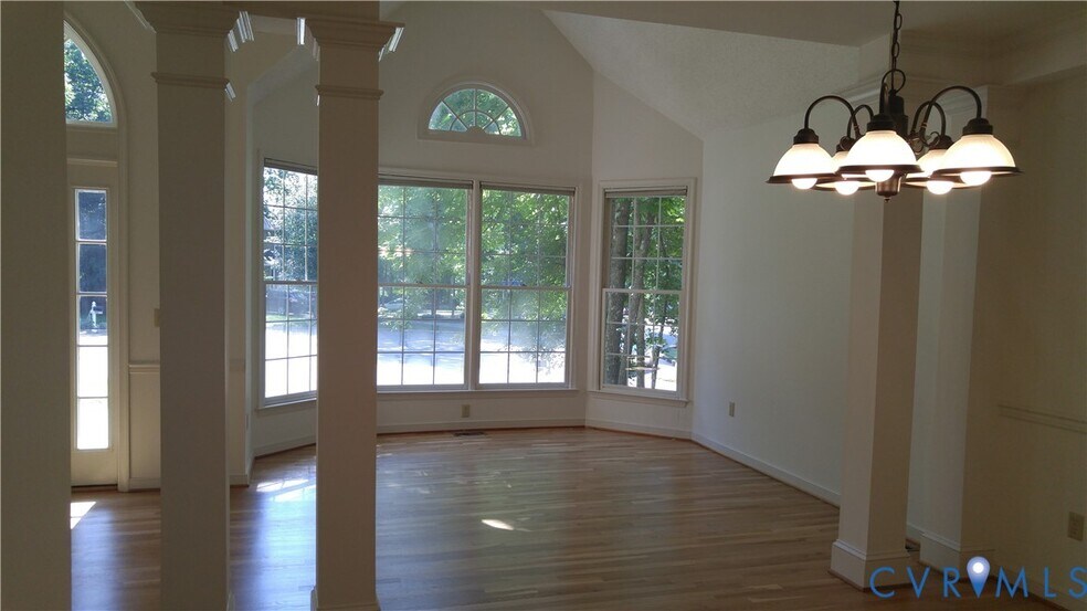 Building Photo - 9207 Abingdon Manor Ct