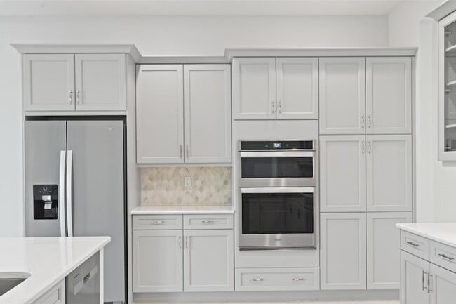 Building Photo - 5579 Liberty Ln