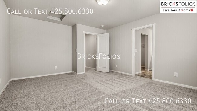 Primary Photo - 18703 106th Ave Ct E