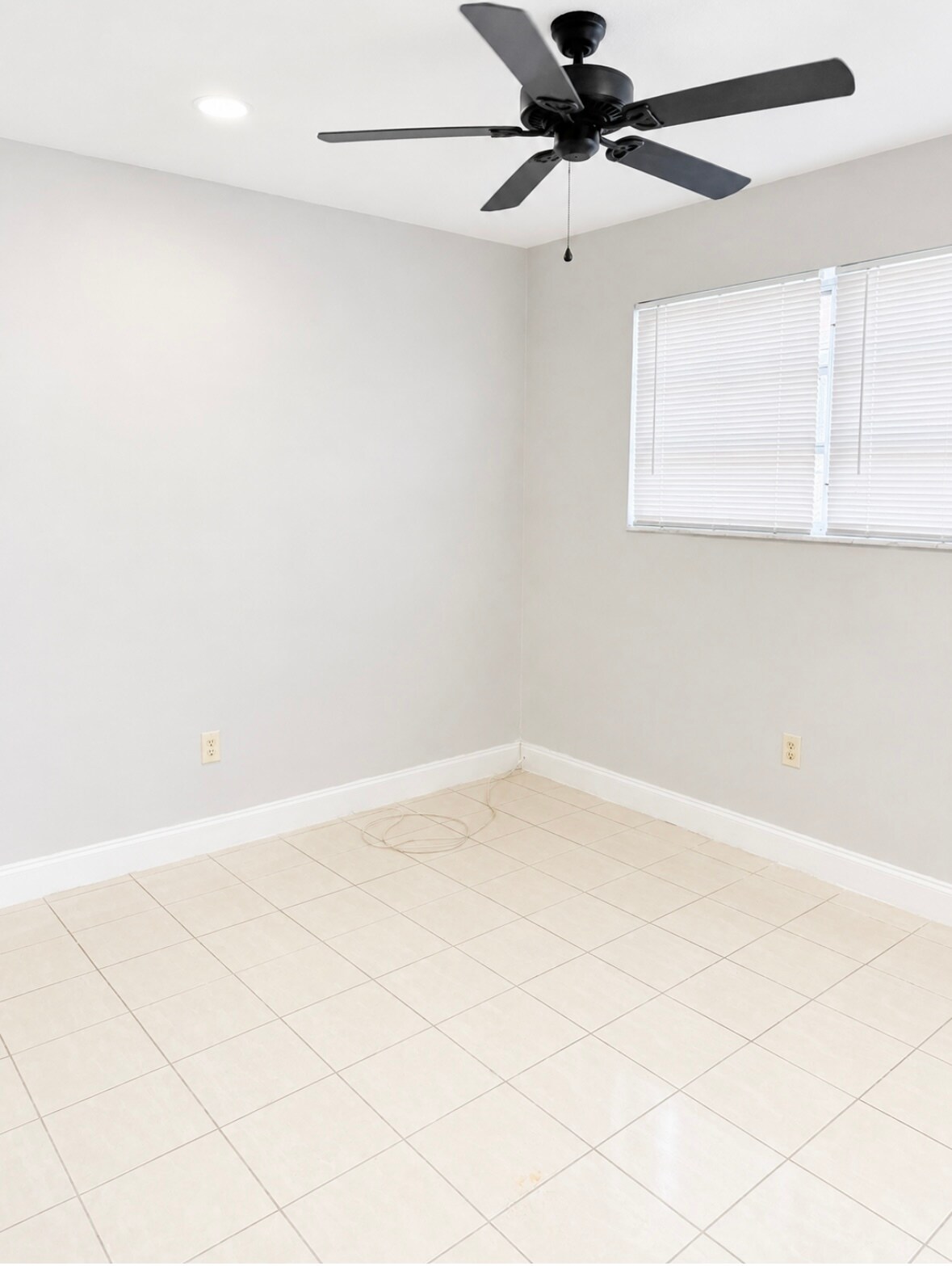 Building Photo - 457 NE 139th St