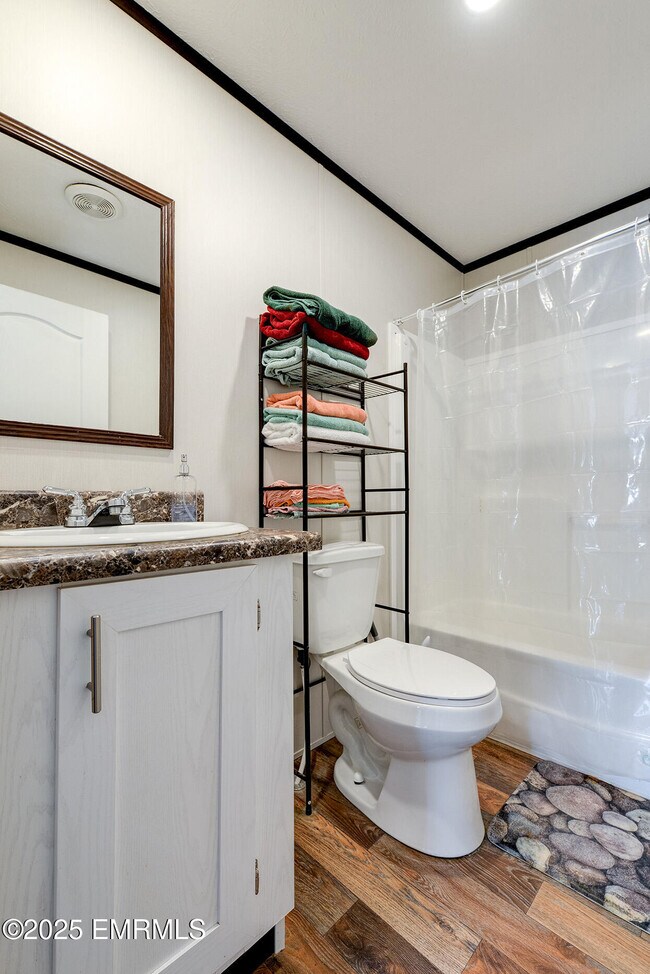 Building Photo - 9139 Gum Log Rd