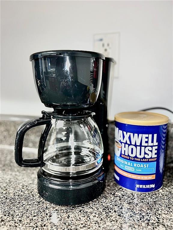 Building Photo - 8302 Fairington Village Dr