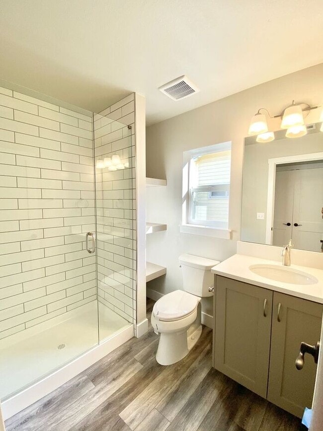 Building Photo - Nice Location in Heart of Old Town Fort Co...