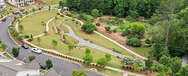 Building Photo - 805 Green Sapling Trl