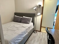 Building Photo - Ocean view from this 2 bedroom 1 bath furn...