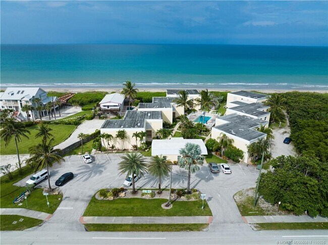 Primary Photo - 3541 NE Ocean Blvd