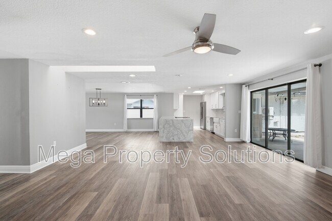 Building Photo - 1433 Ellison Ln
